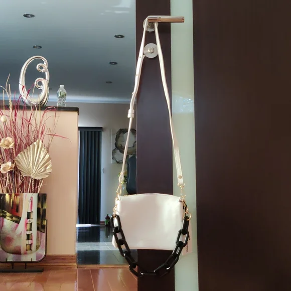 Amazing Italian crossbody bag - Picture 3 of 8